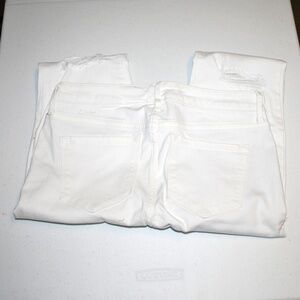 RockStar Women's Trendy White Jeans Size 8/26